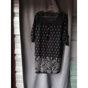 Rue21 Black White Floral‎ Geometric Lace Yoke Tassel Shift Dress Medium